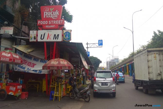 Loksem PKL di Jalan Kramat Raya No. 34, Jakarta Pusat. - Image