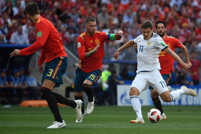 Spanyol memimpin 1-0 pada menit 12 - Image