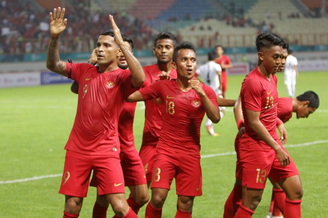 Beto (paling kiri) disebut Sriwijaya FC dipanggil PSSI dengan ancaman - Image