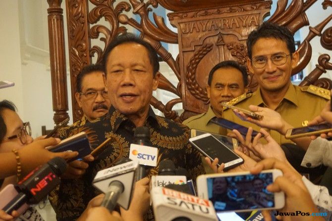 Mantan Gubernur DKI Jakarta Sutiyoso angkat bicara soal pengeroyokan Haringga Sirla. - Image