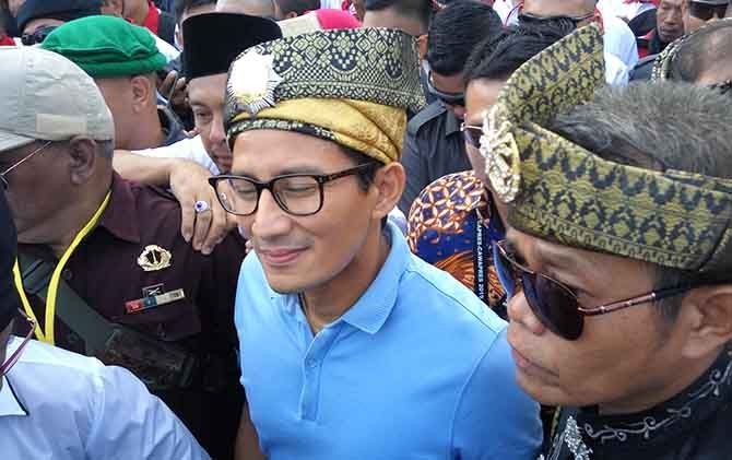 Sandiaga Uno saat di Pasar Botania 2, Batam Centre, Batam, Senin (29/10). - Image
