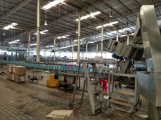 Tetra Pak mengajak berkeliling dan melihat cara produksi susu di pabrik Ultrajaya, Padalarang Bandung, Jumat (9/3) - Image