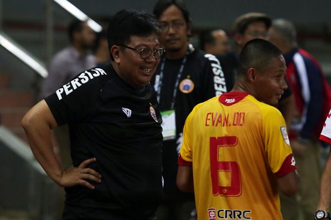 Gede Widiade menilai Persija tetap diizinkan berkandang di Stadion Patriot - Image