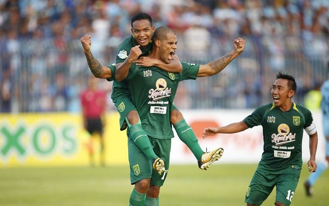 Persebaya mengambil inspirasi dari kesuksesa tim-tim lain yang menang saat away. - Image
