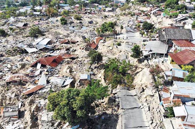 Ilustrasi kondisi bergeseran tanah akibat likuifkasi setelah gempa bumi di Palu Pada September 2018 - Image
