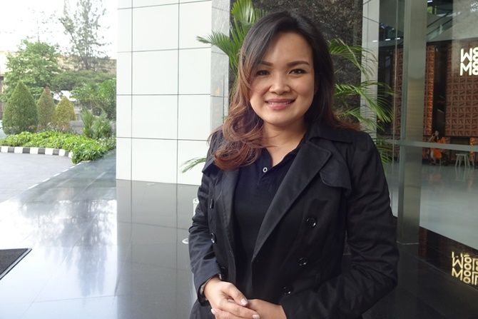 Laura Lazarus, mantan pramugari Lion Air yang dua kali lolos dari kecelakaan lion air. - Image