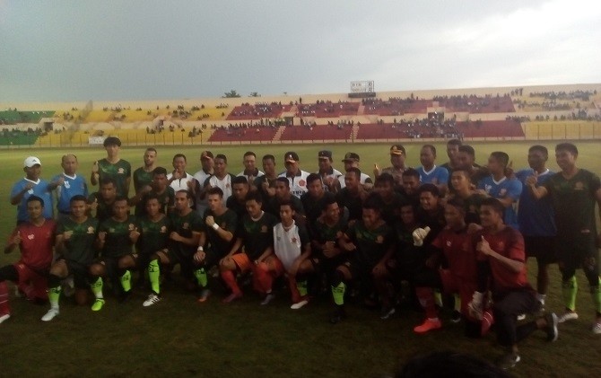 Strategi yang dijalankan PS Tira kurang efektif di kandang Persipura. - Image