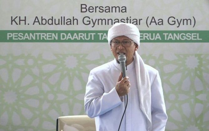Aa Gym menjadi salah satu ulama kondang yang tadinya disebut-sebut bakal masuk dalam timses Prabowo-Sandi, namun dalam daftar resmi namanya tidak ada begitupun Habib Riziwq dan Ustad Abdul Somad. - Image