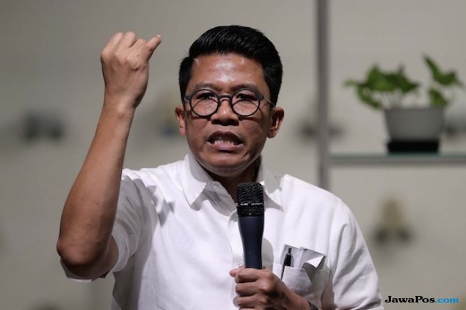 Anggota Komisi XI DPR Mukhamad Misbakhun menyatakan, siap membendung usul penggunaan hak angket tentang penyelidikan atas akuisisi saham PT Freeport Indonesia (PTFI) oleh Indonesia Asahan Aluminium (Inalum). - Image