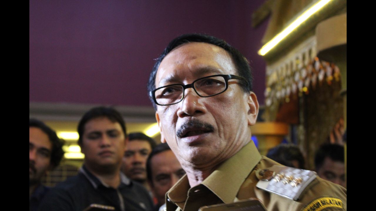 Bupati Pesisir Selatan Hendrajoni - Image