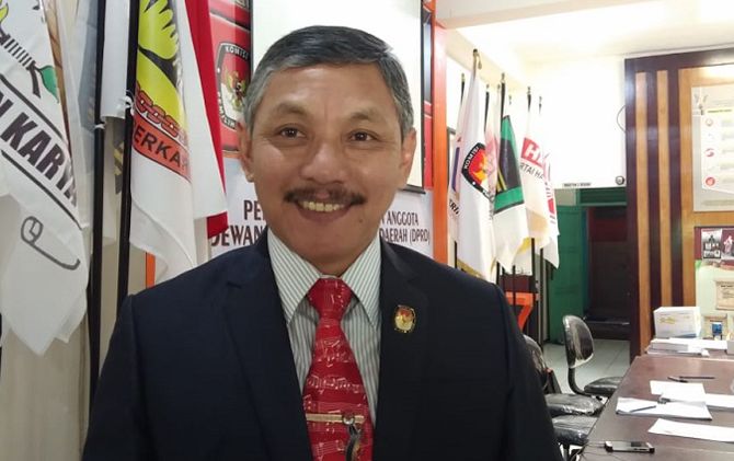 Komisioner KPU Kota Malang Divisi Sosialisasi Ashari Husein. - Image