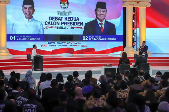 Debat Capres kedua di Hotel Suntal Jakarta, Minggu (17/2) - Image