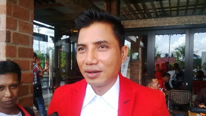 kader PDIP yang menjadi Bupati Kota Waringin Timur Supian Hadi yang telah merugikan negara sebesar Rp 5,8 triliun jadi sorotan masyarakat. - Image