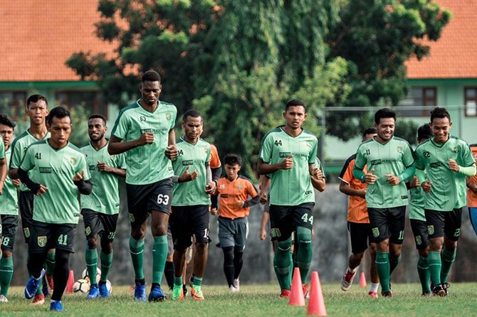 Persebaya butuh lawan yang selevel untuk mengetahui kesiapan tampil di Liga 1 2019. - Image