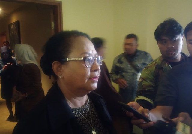 Menteri Pemberdayaan Perempuan dan Perlindungan Anak (PPPA) Yohana Yembise di Jakarta Pusat, Jumat (14/12). - Image