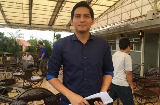 Lucky Hakim mengancam akan laporkan kembali Dini Novianti atas kasus penggelapan sebesar Rp 8,8 Miliar. Apabila, Dini tak cabut laporan pencemaran nama baik yang dialamatkan padanya. - Image