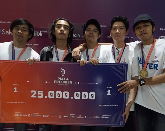 Tim e-Sports asal Bali KtxEsports berhasil menjadi juara di babak kualifikasi Piala Presiden e-Sports 2019 regional Bali. - Image