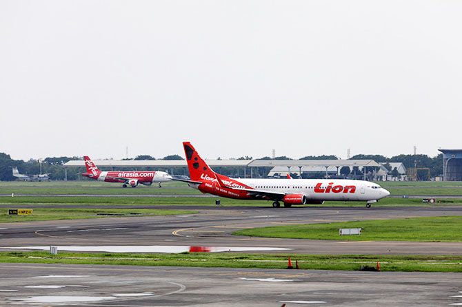 Runway Bandara Juanda, Surabaya - Image