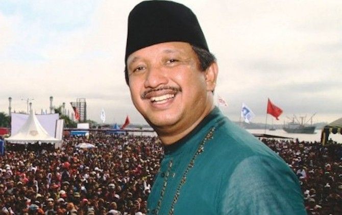Bupati Ponorogo Ipong - Image