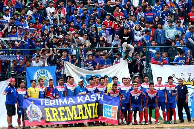 Arema Indonesia masih terus berjuang untuk bisa berkompetisi di Liga 2. - Image