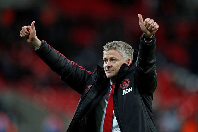 Ole Gunnar Solskjaer tak harus menunggu akhir musim untuk mendapat kontrak permanen. - Image