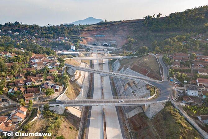 Jalan tol Cisumdawu - Image
