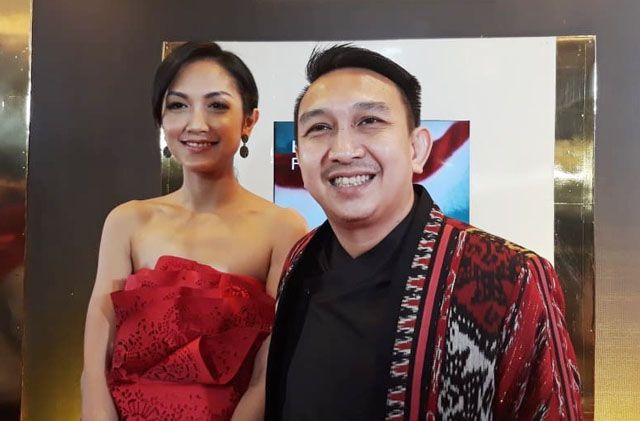 Augie Fantinus hadiri IMAA 2019 didampingi istrinya, Kamis (14/3) malam. - Image