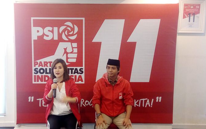 Ketua Umum PSI Grace Natalie didampingi Sekjen Raja Juli Antoni. - Image