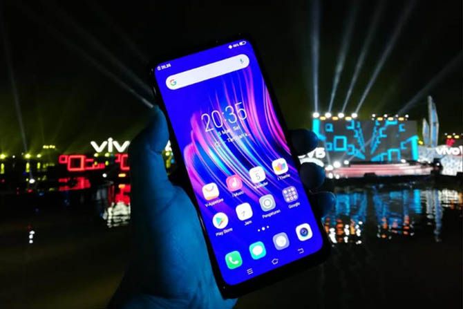 Smartphone Vivo V15 terbaru. - Image
