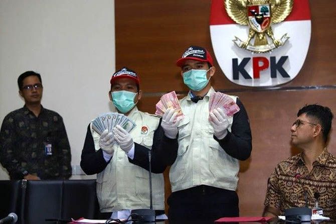 Ilustrasi hasil operasi tangkap tangan yang dilakukan Komisi Pemberantasan Korupsi (KPK) - Image