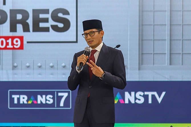 Cawapres Sandiaga Uno, dalam acari debat Minggu (17/3) malam - Image