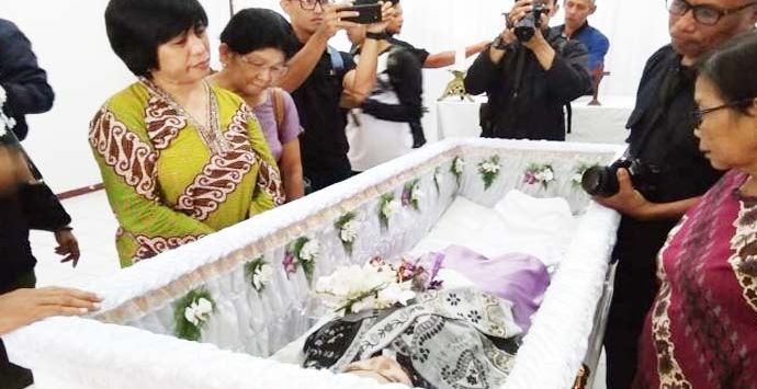 Andriana Yubelia Noven Cahya tewas bersimbah darah - Image