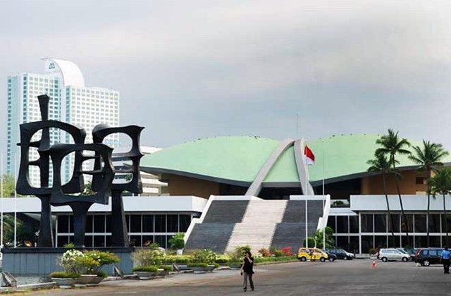 Gedung DPR (Jawa Pos Photo) - Image