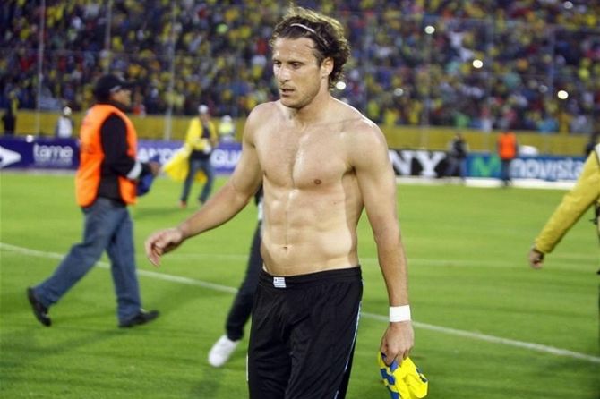Diego Forlan disebut menginginkan fasilitas yang memadai seperti di Jakarta - Image