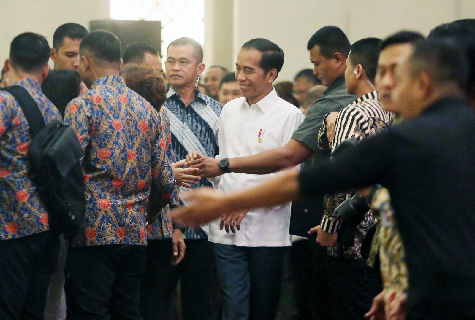 Presiden Jokowi dalam acara halalbihalal dengan aktivis 98 beberapa waktu lalu. (Fedrik Tarigan/Jawa Pos) - Image
