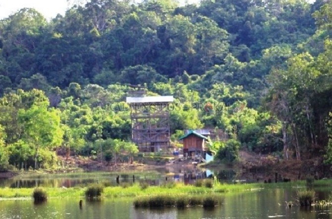 Salah satu lokasi yang menjadi tempat tinggal terduga teroris di wilayah Kabupaten Gunung Mas. (Kalteng Pos/Jawa Pos Group) - Image