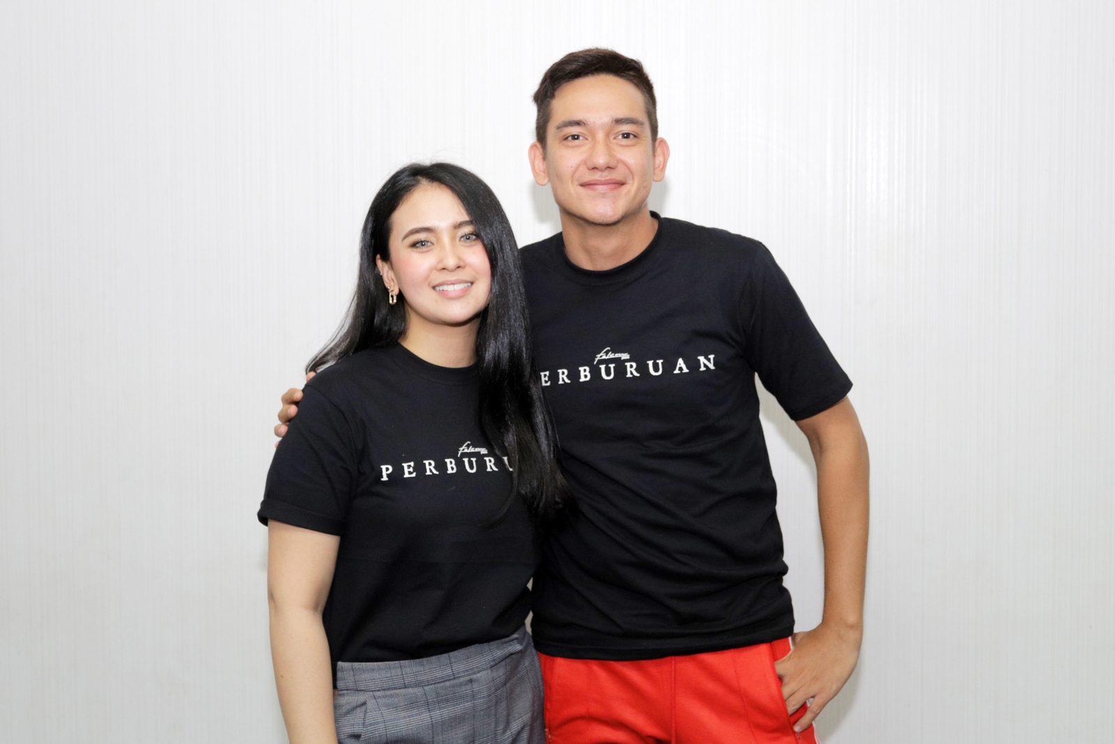 Pemain film Perburuan Ayushita yang berperan sebagai kekasih Hardo saat berkunjung ke Redaksi Jawa Pos di Jakarta, Senin (29/7/2019). Film yang diadaptasi dari novel berjudul sama karya Pramoedya Ananta Toer ini berfokus pada kisah Hardo (diperankan Adipa - Image