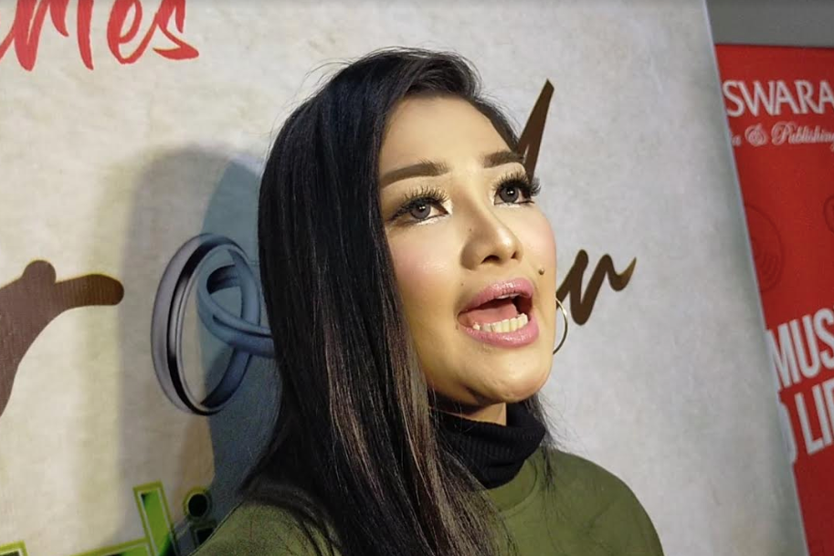 Fitri Carlina. (Abdul Rahman/JawaPos.com) - Image