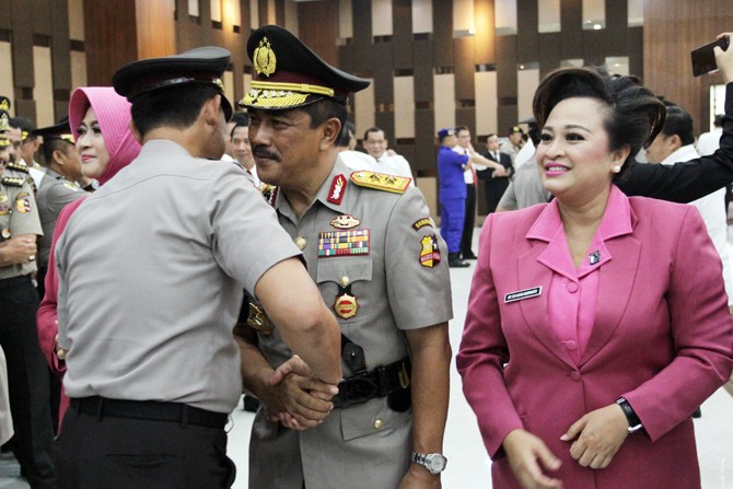 Polri Irjen Agus Andrianto usai dilantik menjadi Kabarhakam Polri di Mabes Polri Jakarta, Senin (16/12/2019). Posisi Irjen Agus Andrianto Agus Andrianto menggantikan Komjen Firli Bahuri, yang akan menjadi Ketua KPK. Foto: Dery Ridwansah/ JawaPos.com - Image