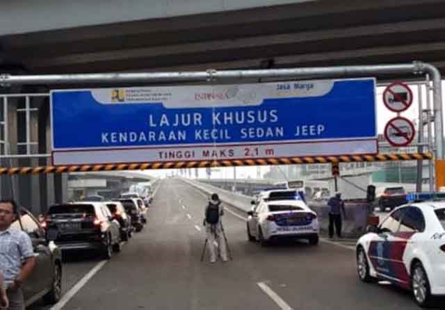 Batas Ketinggian Pintu Tol - Image