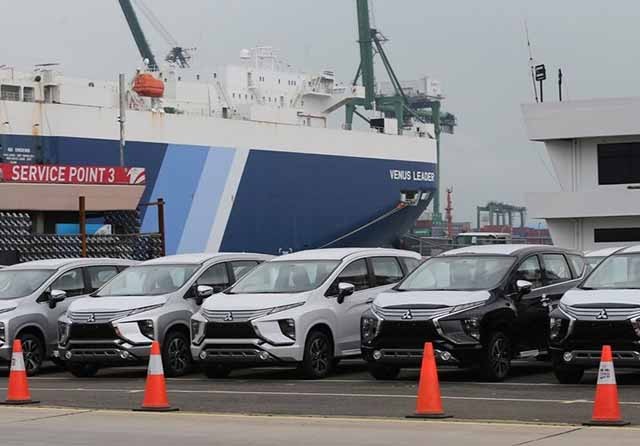 Mitsubishi Indonesia lakukan ekspor perdana ke Filipina. - Image