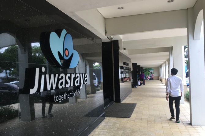 Kantor Jiwasraya di Jalan IR H. Juanda di Jakarta, Kamis (2/1/2019). Foto: Dery Ridwansah/ JawaPos.com - Image