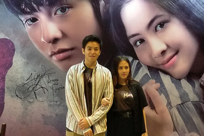 Angga Yunanda dan Adhisty Zara kembali disatukan dalam film Mariposa. (Abdul Rahman/JawaPos.com) - Image