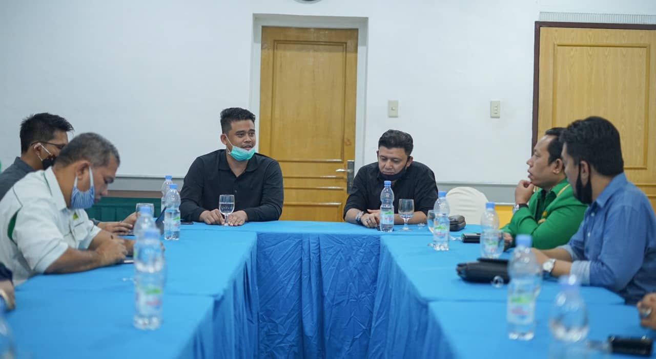 Bobby Nasution saat bertemu pengurus DPW PPP Sumut dan DPD Kota Medan. (Ist JawaPos.com) - Image