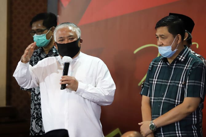 Para tokoh bangsa diantaranya Said Didu, Pakar Hukum Tata Negara Refly Harun, akademisi Rocky Gerung, hingga mantan Ketum PP Muhammadiyah Din Syamsuddin menghadiri deklarasi Koalisi Aksi Menyelamatkan Indonesia (KAMI) di Jakarta, Minggu (2/8/2020). Para t - Image