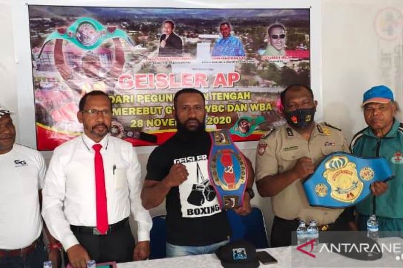Petinju asal Papua Geisler Ap dan Rusli Baransano - Image