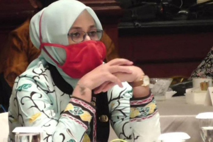 Bupati Jember Faida saat menghadiri Rakor Kesiapan Pelaksanaan Pilkada Serentak 2020 beberapa waktu lalu. Hanif Nashrullah/Antara - Image