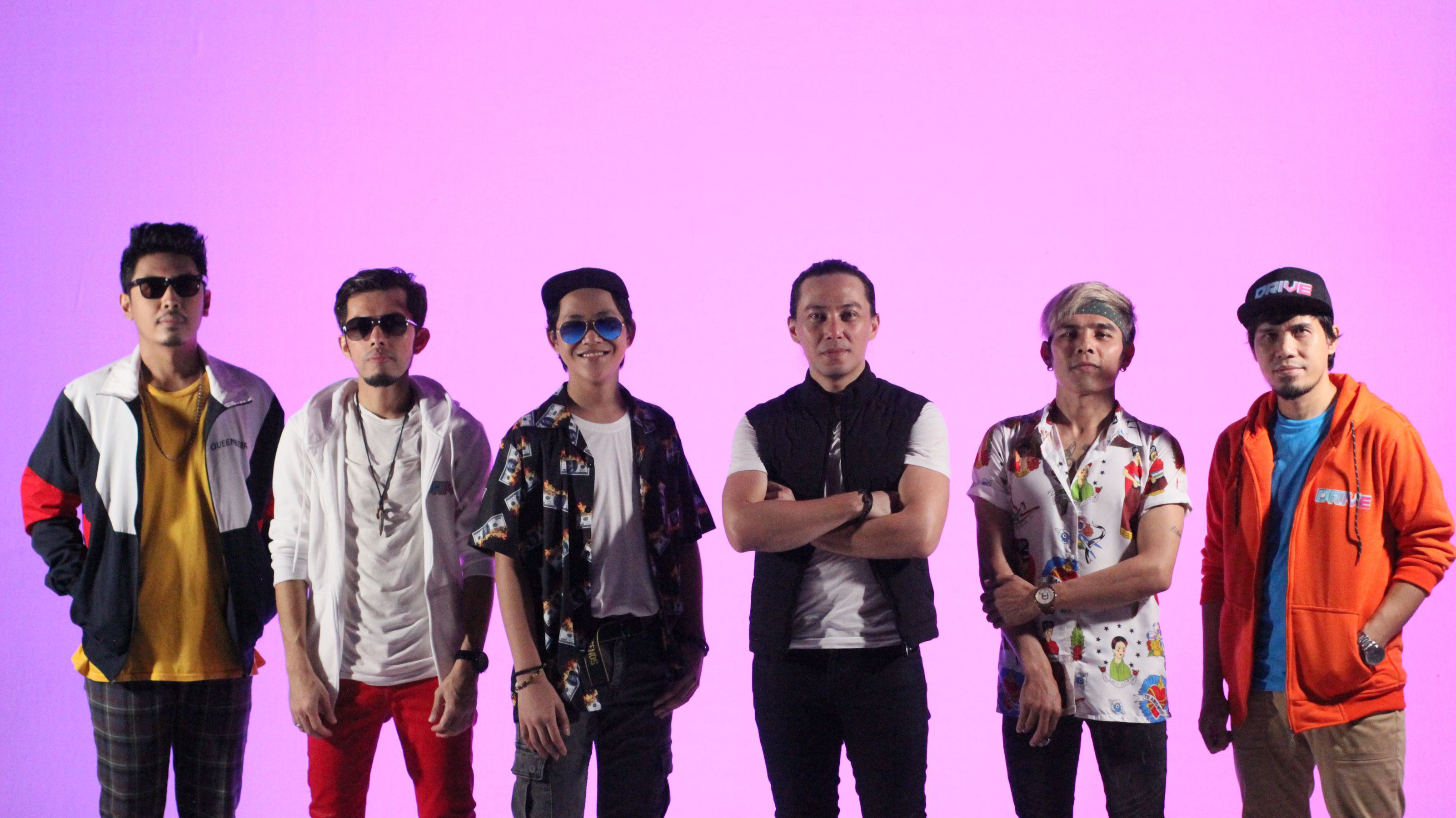 Grup band Drive berkolaborasi dengan musisi muda Danes Rabani meluncurkan single terbaru bertajuk Siasat Jitu. - Image