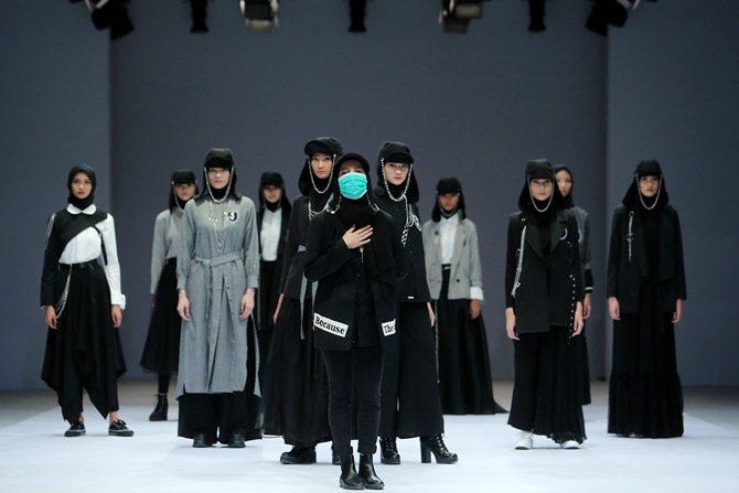 Koleksi Jenahara di JFW 2021. FW.TV - Image