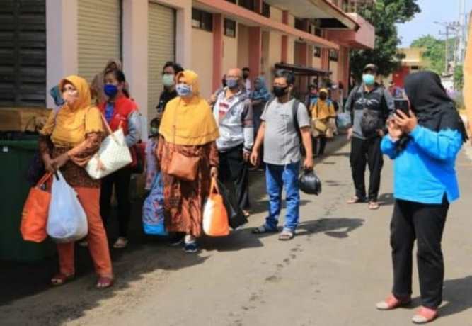Suasana Hotel Asrama Haji yang menjadi tempat isolasi pasien Covid-19. Dok. JawaPos - Image